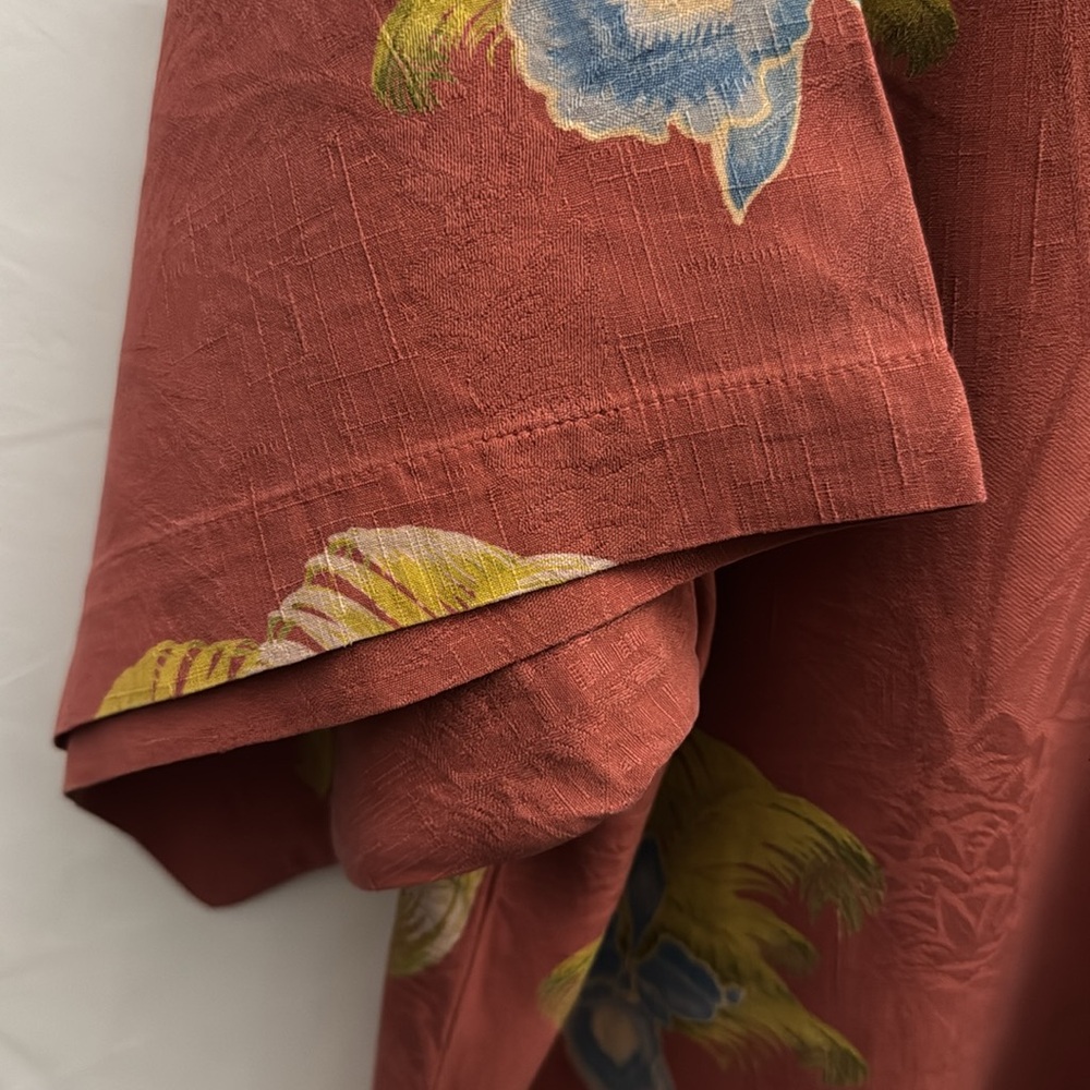 Tommy Bahama - Picture 7 of 11